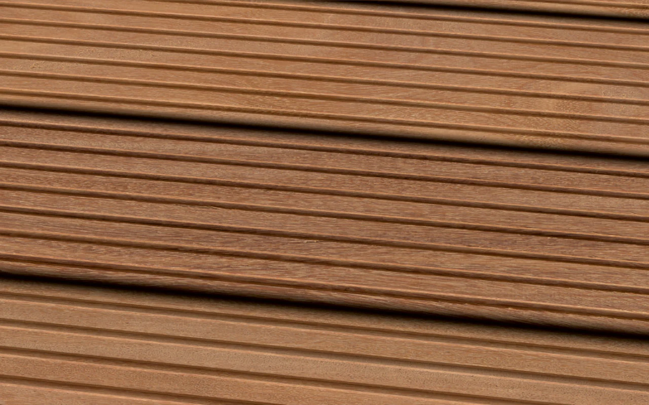 Terrassendiele Cumarú Prime KD genutet