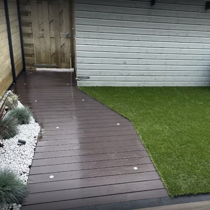 Kunstrasen, grüne Fläche, pflegeleicht, ideal für Garten- und Terrassengestaltung