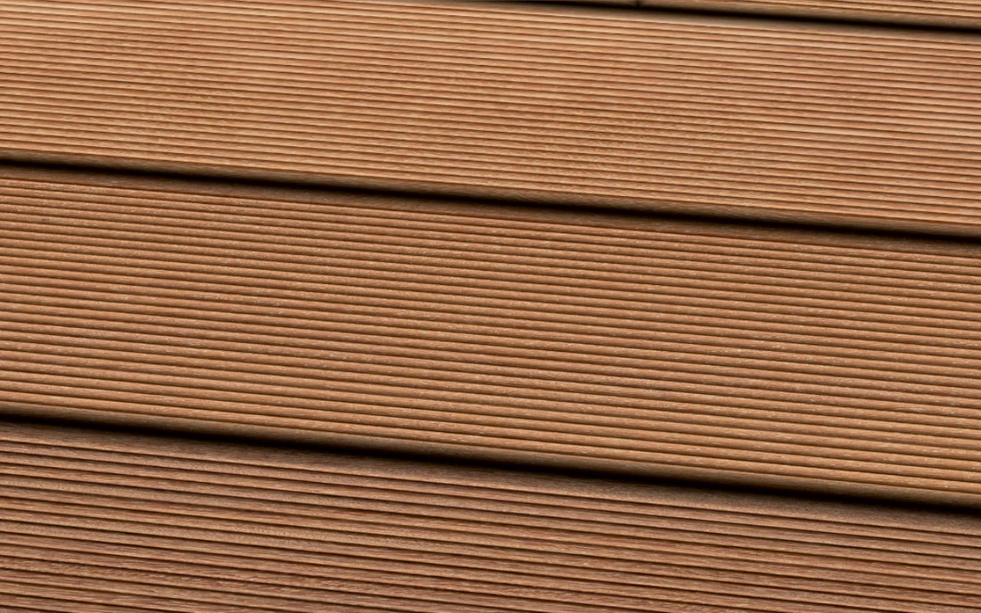 Terrassendiele TD-Prime-KDg-Camaru 21x145 mm, geriffelte Oberfläche, braun