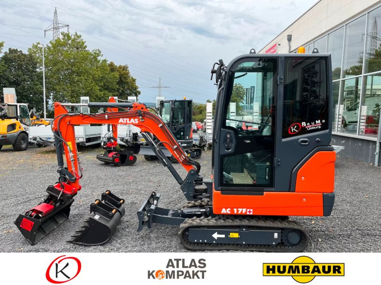 Minibagger AC 17 F7, kompakte Bauweise, rot-orange, ideal für enge Baustellen, Mietangebot