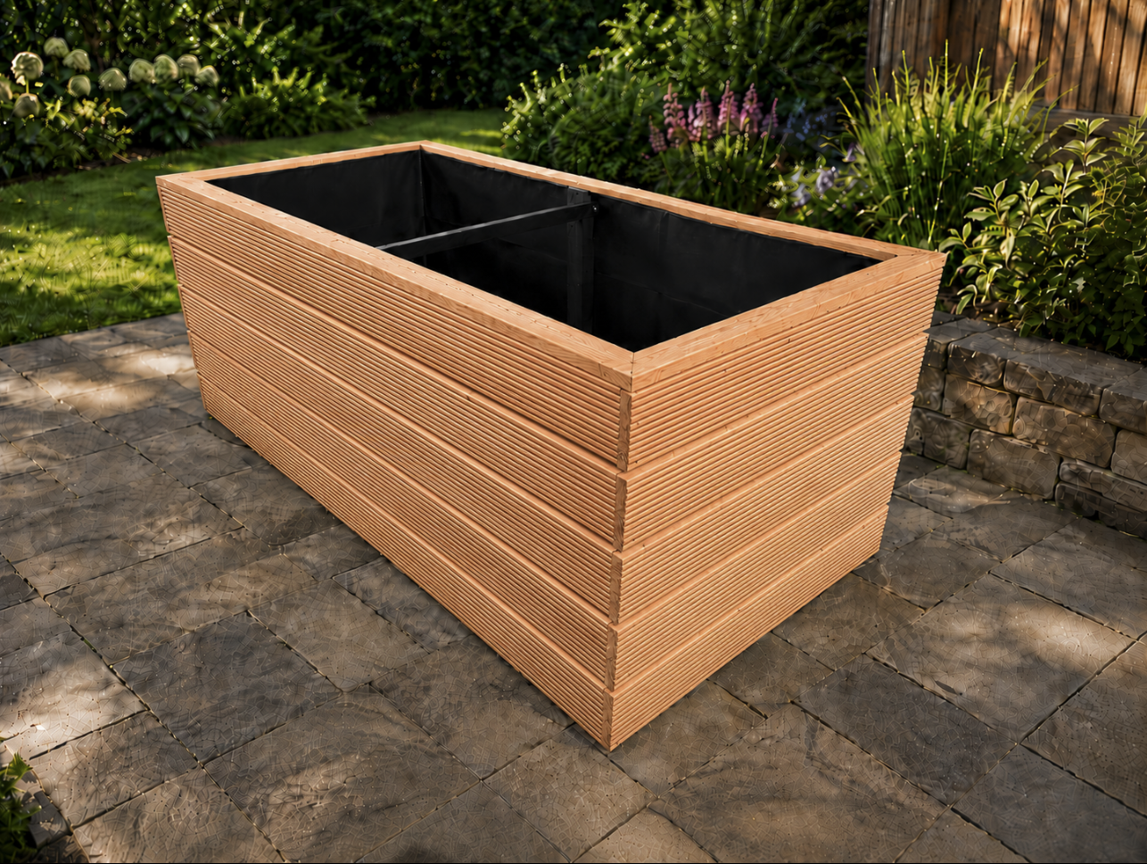 Blumenkasten BKL, grob geriffelt, aus Lärche, rechteckig, mit schwarzem Innenbehälter, für Garten und Terrasse