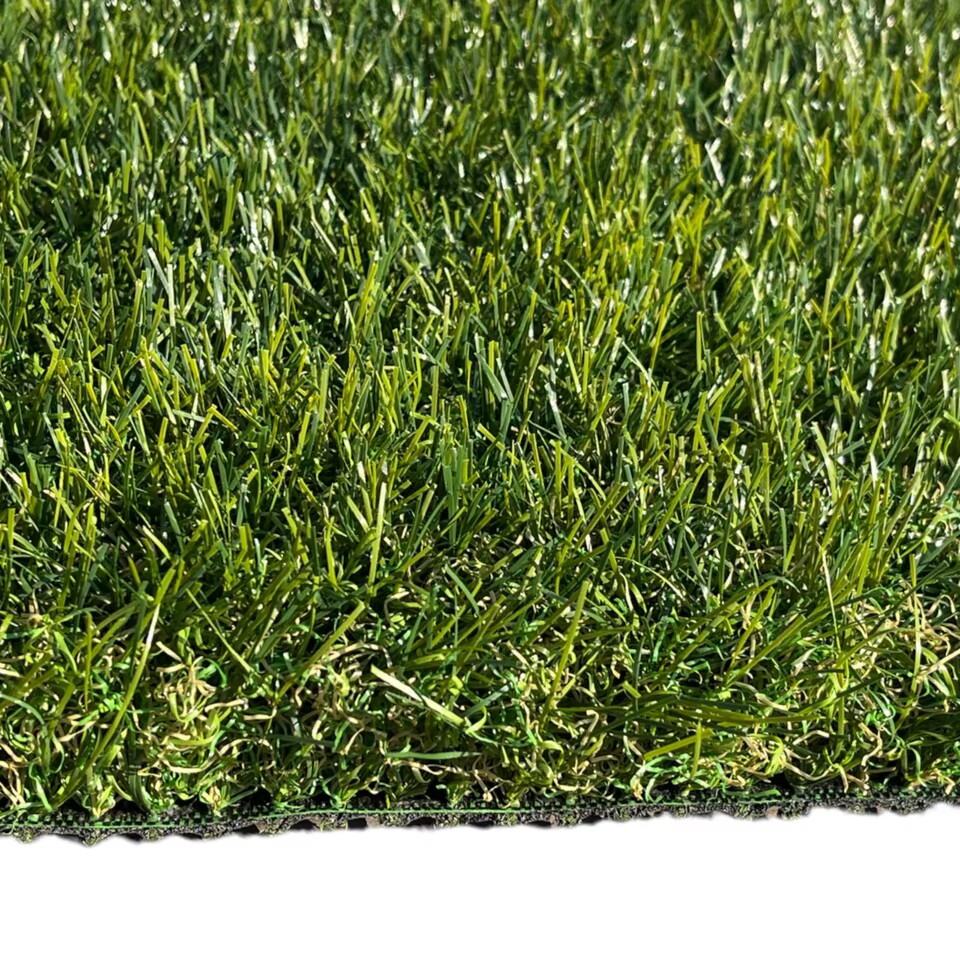 Kunstrasen 30 mm, grüne Halme, naturgetreue Optik, für Garten und Terrassen geeignet
